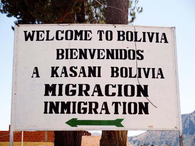 Cover for Sacré voyage... ou voyage sacré?