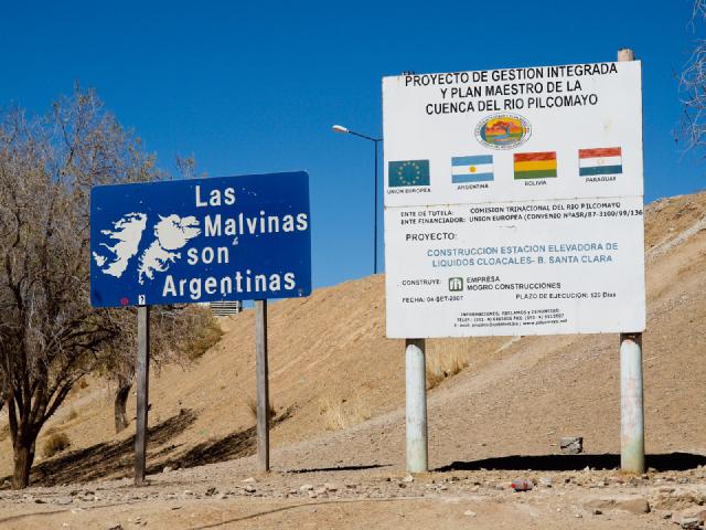 Cover for Don't cry for me Argentina...